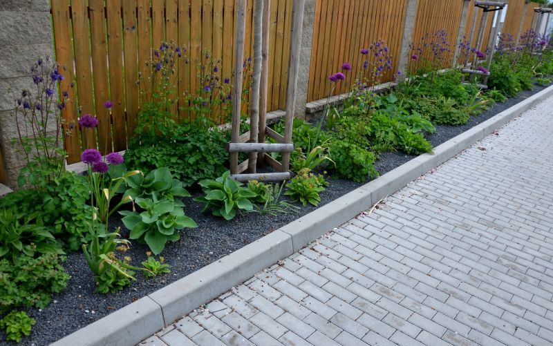 Lawn Edging Service
