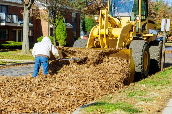 Mulch Hauling in Duluth