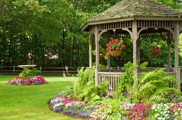Backyard Landscaping Service in Duluth