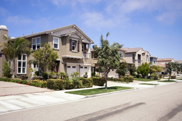 Neighborhood Landscaping in Duluth